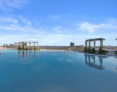 220 Lake Shore Drive - Photo Thumbnail 37