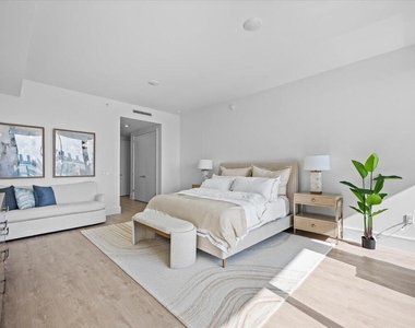 220 Lake Shore Drive - Photo Thumbnail 24
