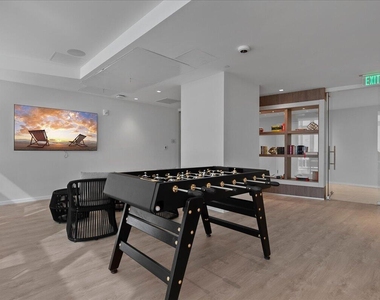 220 Lake Shore Drive - Photo Thumbnail 51