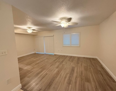 612 N University Drive - Photo Thumbnail 31