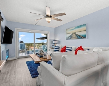 629 Se 19th Avenue - Photo Thumbnail 5