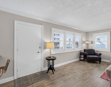 3600 N Ocean Drive - Photo Thumbnail 4
