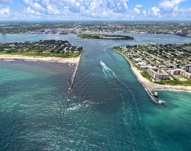 3600 N Ocean Drive - Photo Thumbnail 33