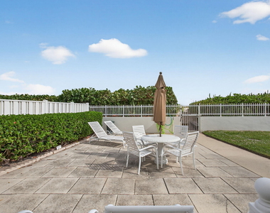 3600 N Ocean Drive - Photo Thumbnail 23