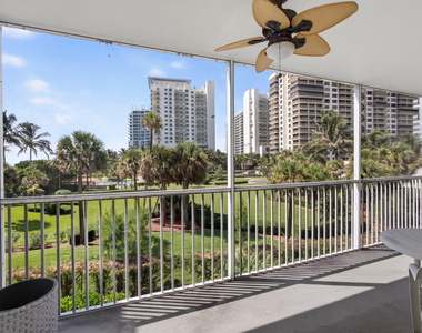 3600 N Ocean Drive - Photo Thumbnail 16