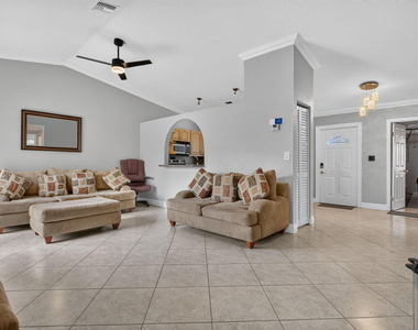 7516 Nw 88th Terrace - Photo Thumbnail 7