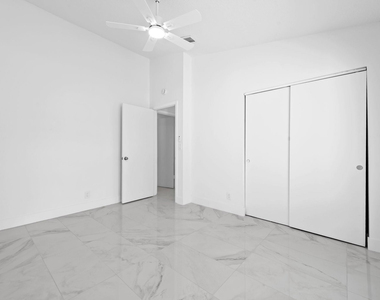 8580 Nw 32nd Street - Photo Thumbnail 13