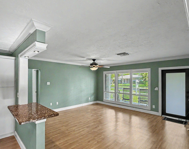 150 Se 5th Court - Photo Thumbnail 12
