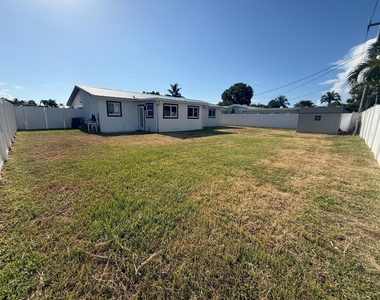 4901 Ne 13th Terrace - Photo Thumbnail 17