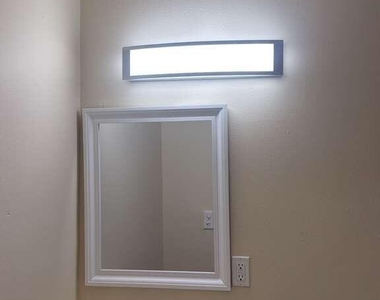 1522 S N Street - Photo Thumbnail 10