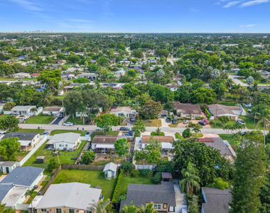 6135 Nw 24th Court - Photo Thumbnail 28
