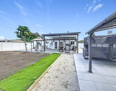 6135 Nw 24th Court - Photo Thumbnail 19