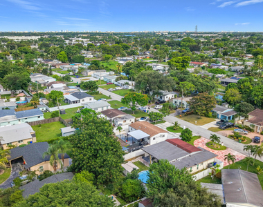 6135 Nw 24th Court - Photo Thumbnail 27