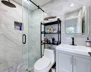 6135 Nw 24th Court - Photo Thumbnail 15
