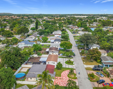6135 Nw 24th Court - Photo Thumbnail 26