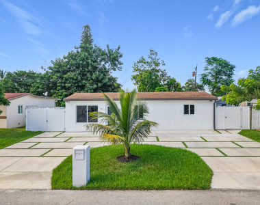6135 Nw 24th Court - Photo Thumbnail 2
