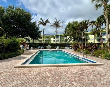 1100 Ponce De Leon Circle - Photo Thumbnail 1