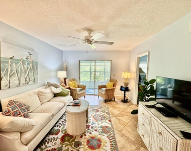 1100 Ponce De Leon Circle - Photo Thumbnail 24