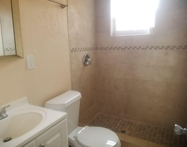 418 Nw 13th Avenue - Photo Thumbnail 7