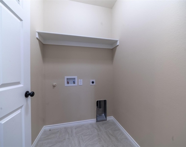 1030 W Gandy - Photo Thumbnail 20