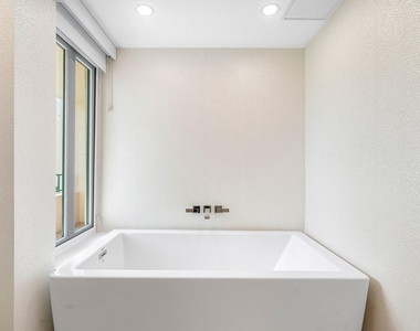 120 Se 5th Avenue - Photo Thumbnail 21