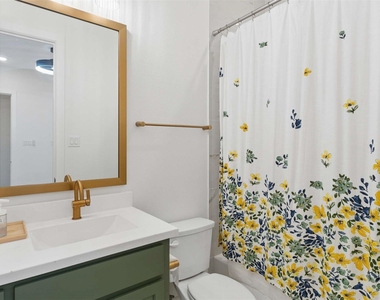 1939 Apple Tree Drive - Photo Thumbnail 21