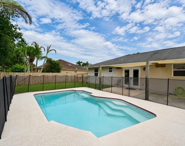 1755 Sw Castinet Lane - Photo Thumbnail 26