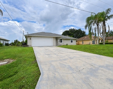 1755 Sw Castinet Lane - Photo Thumbnail 31