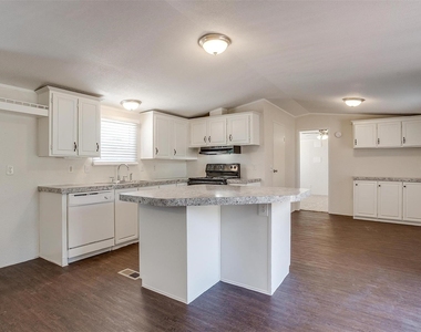 3116 Hilltop Road - Photo Thumbnail 3