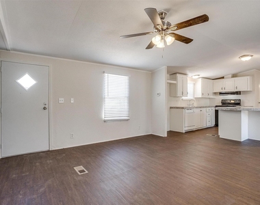 3116 Hilltop Road - Photo Thumbnail 2