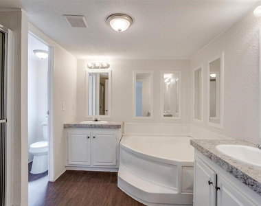 3116 Hilltop Road - Photo Thumbnail 10