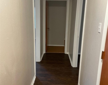 3231 Ivy Lane - Photo Thumbnail 15