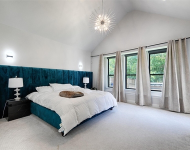 1637 Ranch House Road - Photo Thumbnail 10