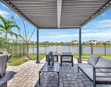 16608 Cove Road - Photo Thumbnail 44