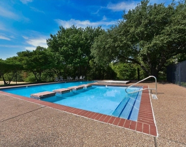 5619 Preston Oaks Road - Photo Thumbnail 14
