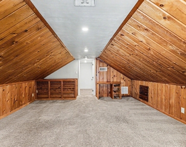 1108 E Robert Street - Photo Thumbnail 19