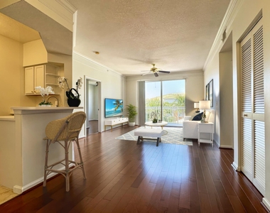 5306 Myrtlewood Circle E - Photo Thumbnail 7