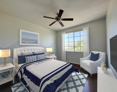 5306 Myrtlewood Circle E - Photo Thumbnail 10