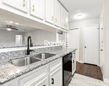 1379 Dell Dale Street - Photo Thumbnail 4