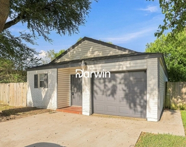 1379 Dell Dale Street - Photo Thumbnail 1