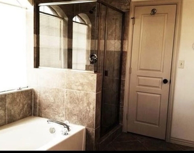 3713 Pearl Trail - Photo Thumbnail 6
