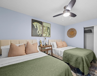 1520 Shaker Circle - Photo Thumbnail 23