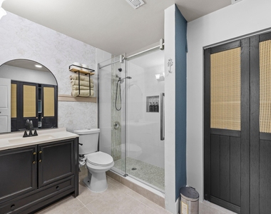 1520 Shaker Circle - Photo Thumbnail 18