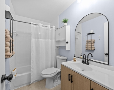 1520 Shaker Circle - Photo Thumbnail 22