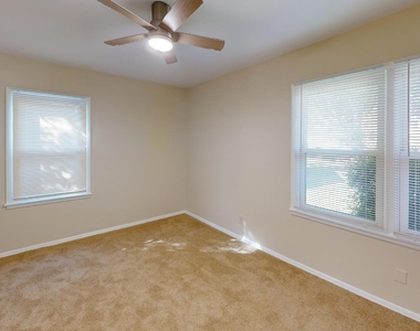 4014 Sun Valley Drive - Photo Thumbnail 11
