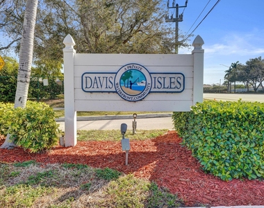 4417 Sw 38th Terrace - Photo Thumbnail 76