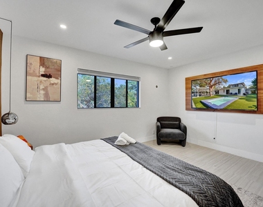 4417 Sw 38th Terrace - Photo Thumbnail 30