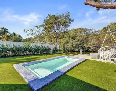4417 Sw 38th Terrace - Photo Thumbnail 68
