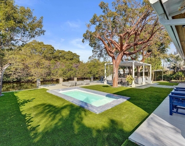 4417 Sw 38th Terrace - Photo Thumbnail 44