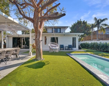 4417 Sw 38th Terrace - Photo Thumbnail 43